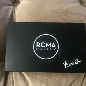 $75 RCMA VK Palette 18 pan Cream Foundation Makeup Concealer